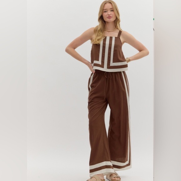 Brown and Cream Women's easel 2 piece set - Picture 1 of 5